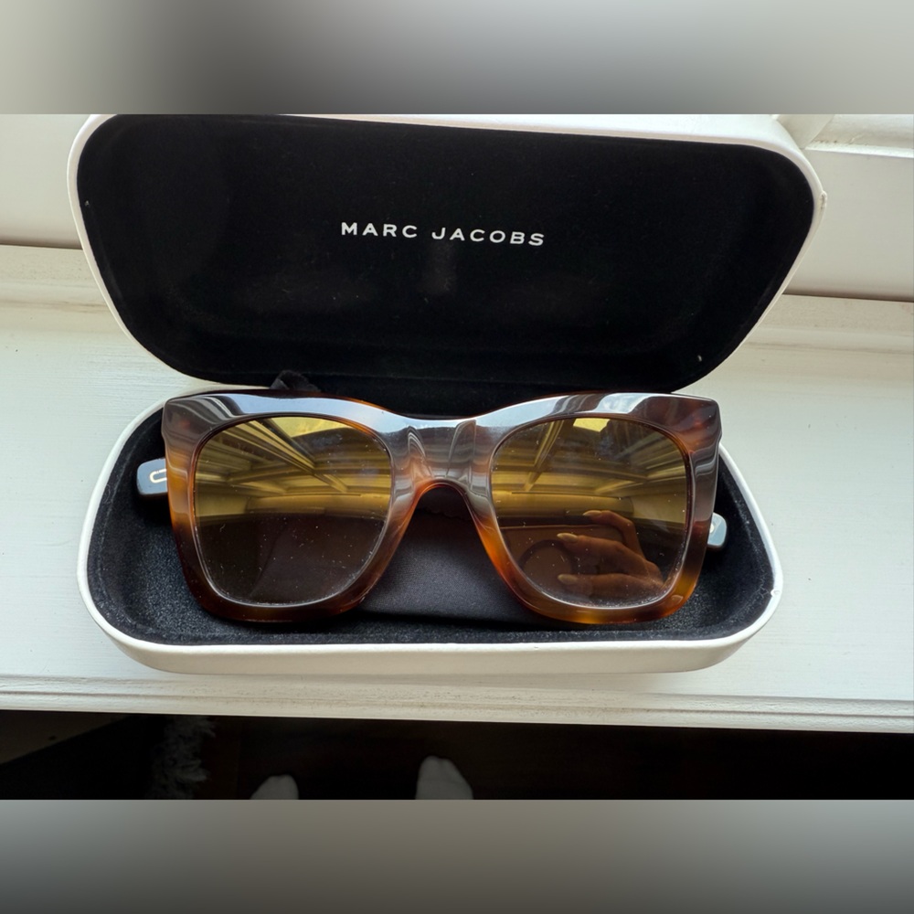 Marc Jacobs Brown Sunglasses with Case